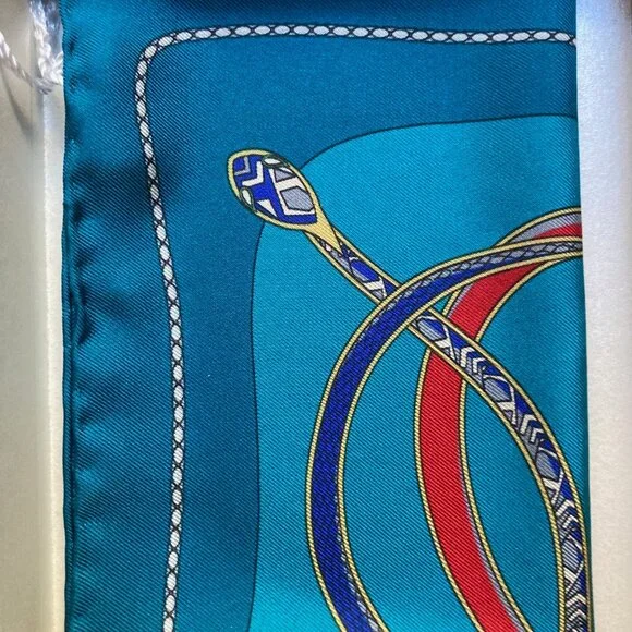 BVLGARI Serpenti 75 Pocket Square, light blue, NWT! - Picture 3 of 3